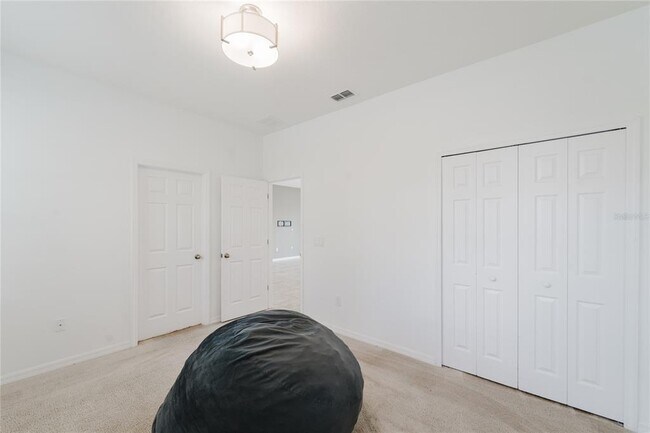 Building Photo - 851 Las Fuentes Dr