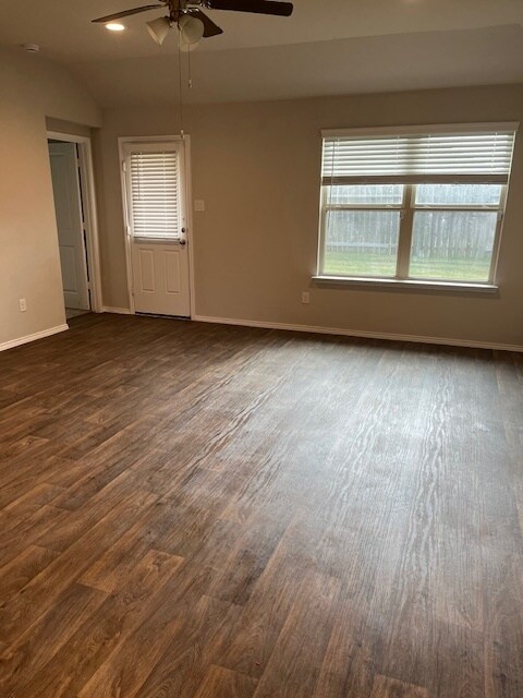 Building Photo - 530 Ashley Falls Ln