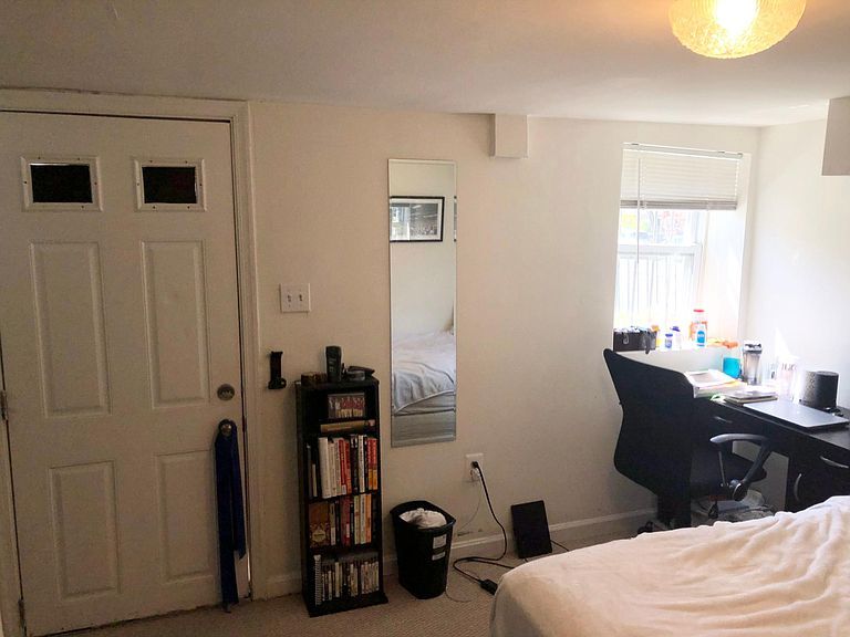 Building Photo - 787 Fairmont St NW