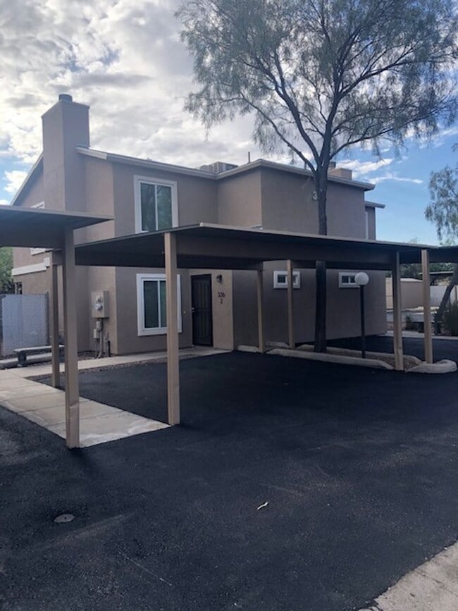 Building Photo - 336-2 E Limberlost-