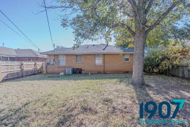 Building Photo - Completely Updated 3-Bed, 2-Bath Home in OKC - Move In Now & Get 50% Off Your First & Second Mont...