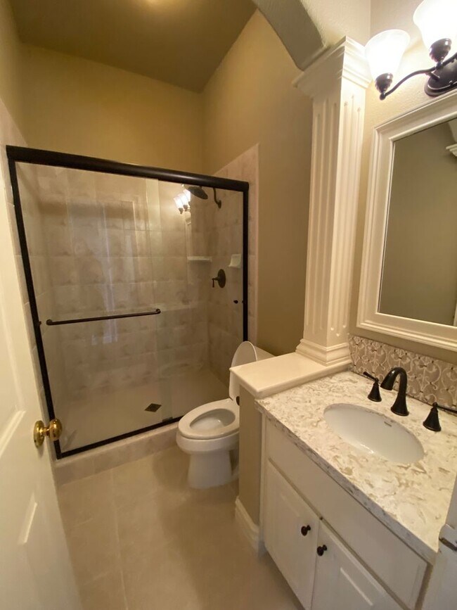 Building Photo - Stunning American River Canyon Custom Home