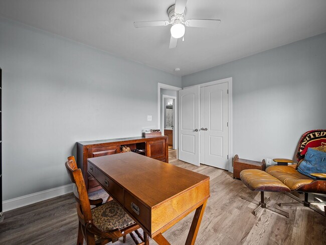 Building Photo - 309 Forbes Ln