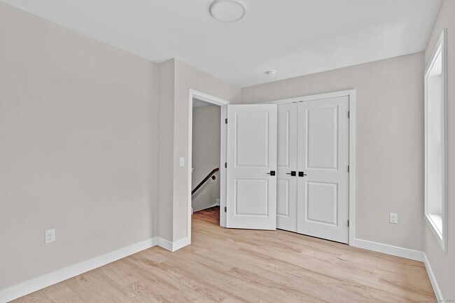 Building Photo - 70 Whiting St
