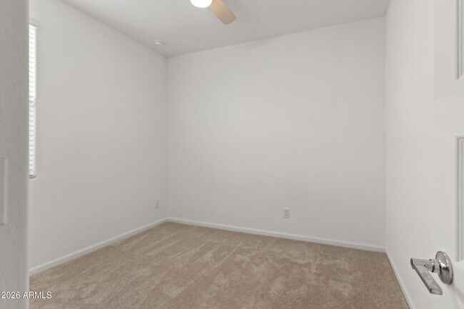 Building Photo - 3065 E Riding Boot Wy