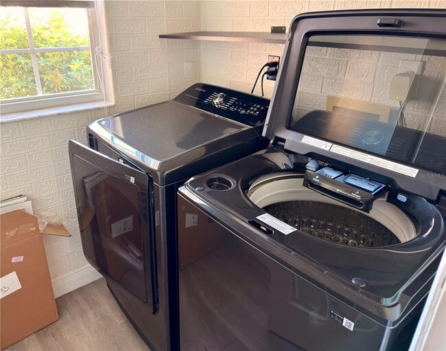 Building Photo - 5213 Heatherstone Ct