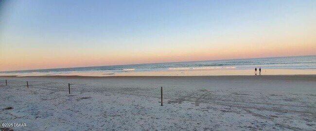 Building Photo - 2828 N Atlantic Ave