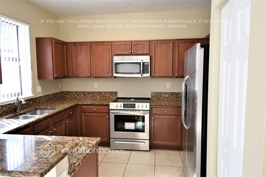 Building Photo - 11340 SW 236th St