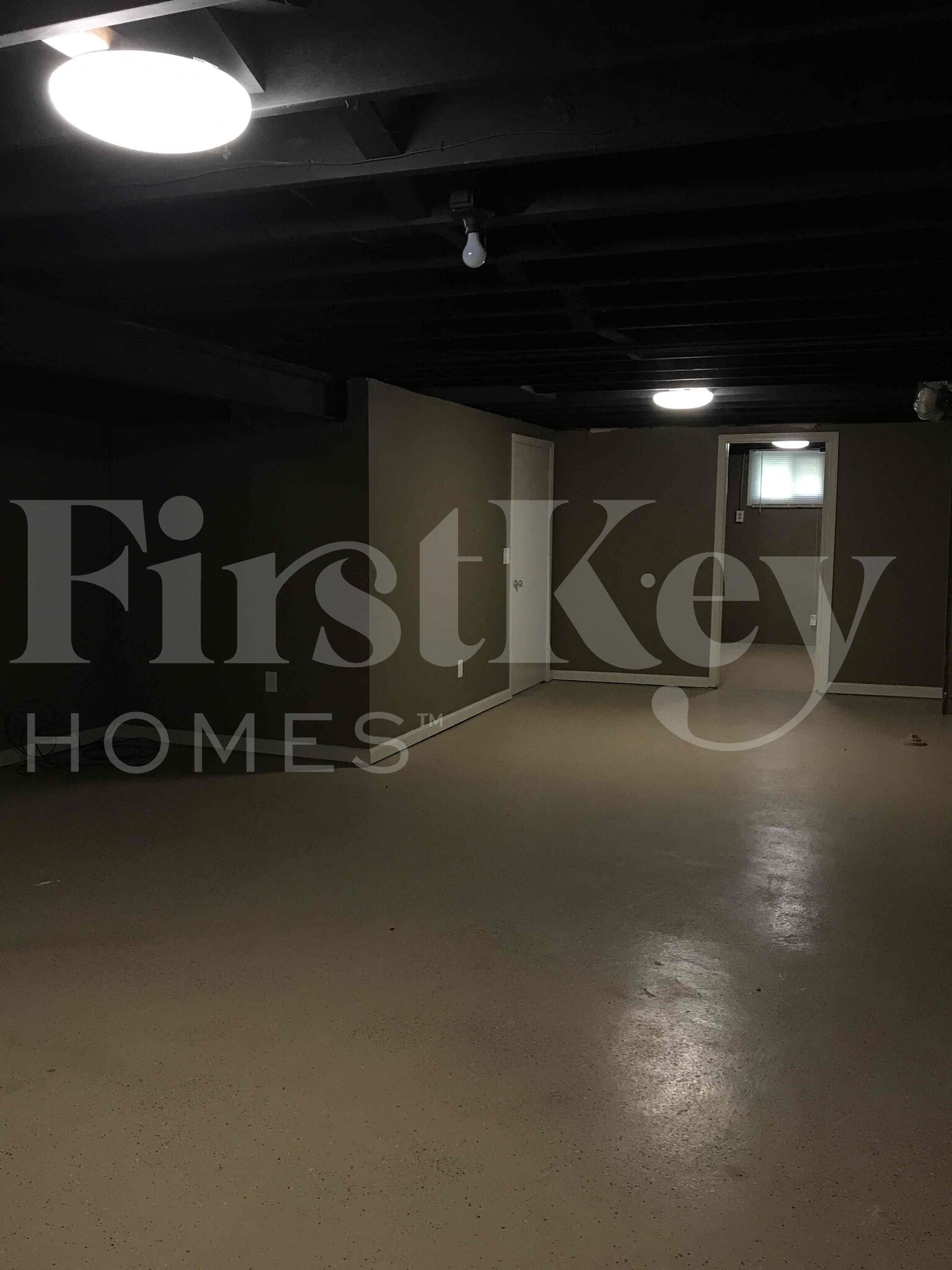 Building Photo - 8316 Stark Ave