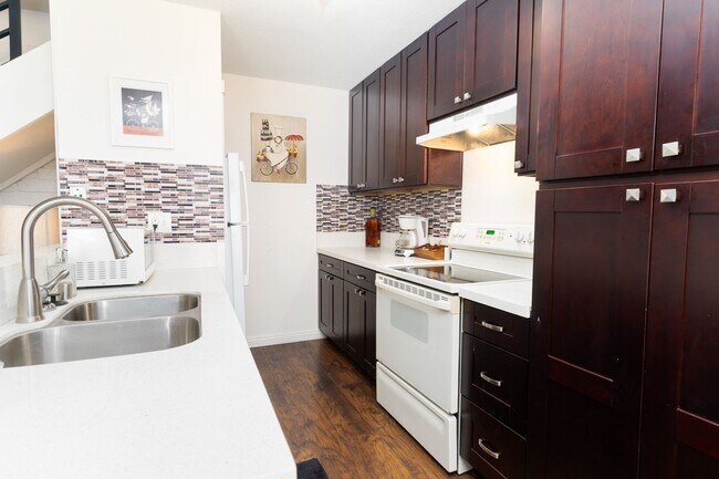 Building Photo - Beautiful 2 Bedroom Condo in Santee