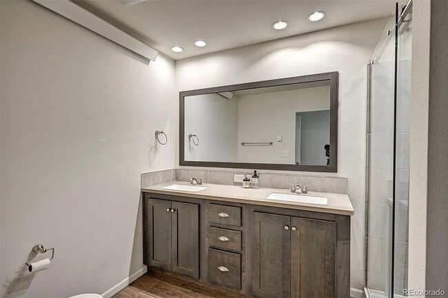 Building Photo - Charming 3-Bed, 3-Bath Home in The Farm – ...