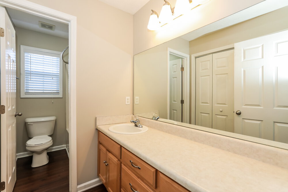 Building Photo - 11005 Packard Ct