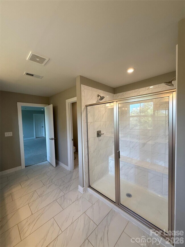 Building Photo - 14012 Sunnyhill Grove Rd