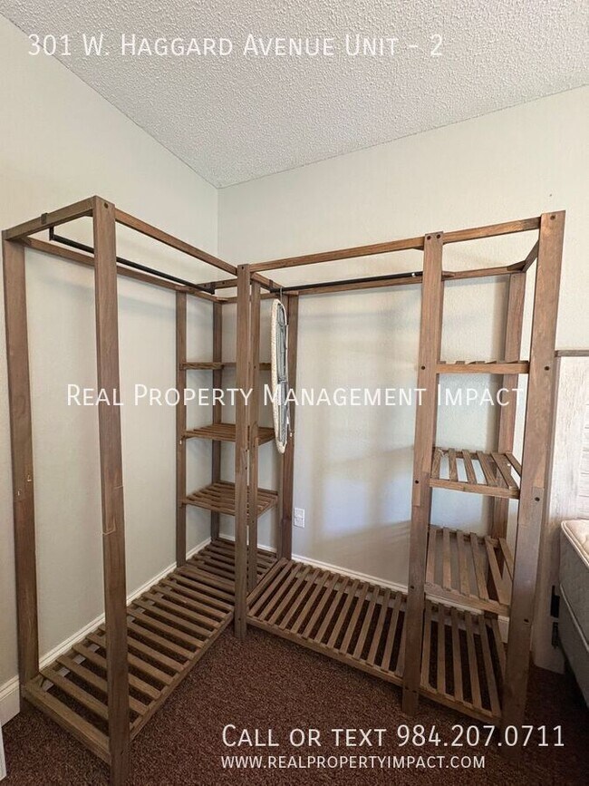 Building Photo - 301 W Haggard Ave