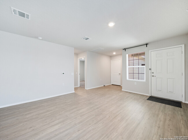 Building Photo - 7231 Rosada Way