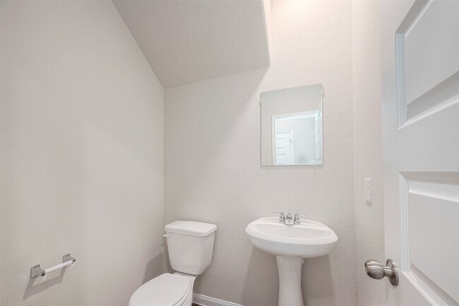 Building Photo - 2373 Tavo Trails Dr