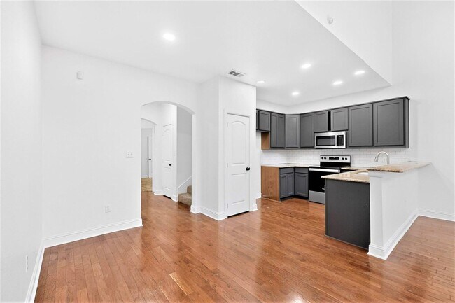 Building Photo - 4801-4803 Birchman Avenue, Fort Worth, Texas 76107