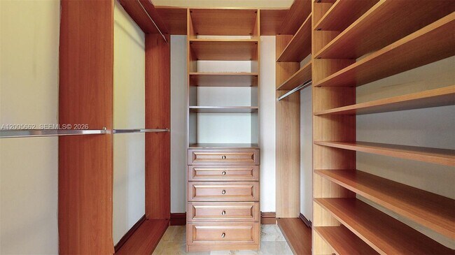 Building Photo - 1131 Stillwater Dr