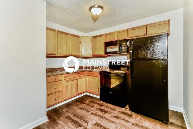 Building Photo - 3 Bedroom Pet-Friendly Home in Louisville,...