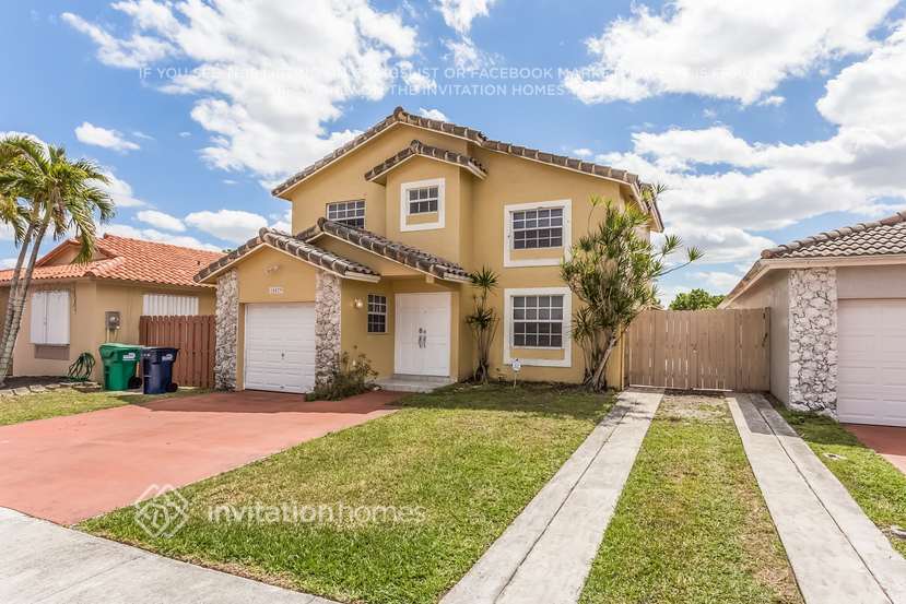 Building Photo - 10029 SW 146th Pl