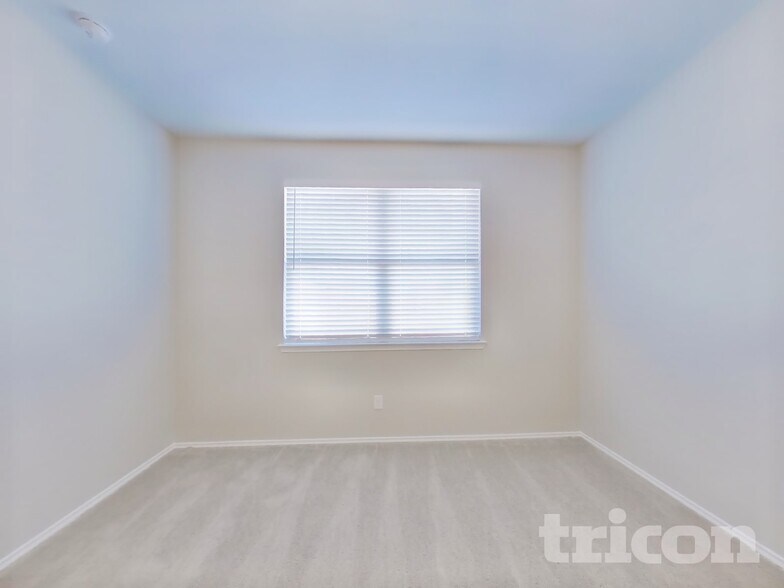 Building Photo - 20114 Battle Branch Trl