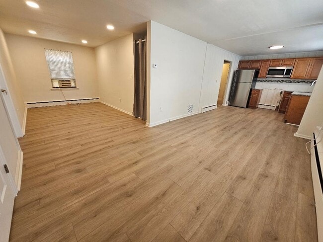 Building Photo - 1656 Pennington Rd