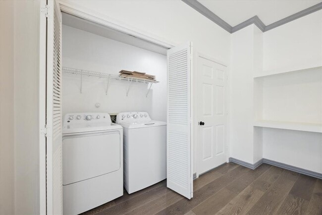 Building Photo - 4506 Glomar Ave