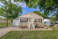 Building Photo - 1143 Charbonier Rd