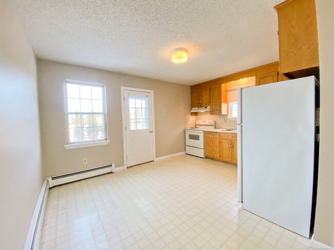 Building Photo - 3 Park Ave