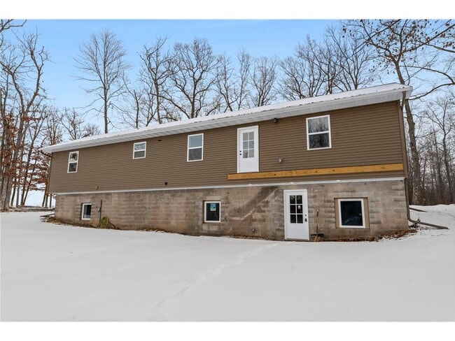 Building Photo - 1768 US-8