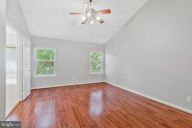 Building Photo - 2504 Woodrow Wilson Dr