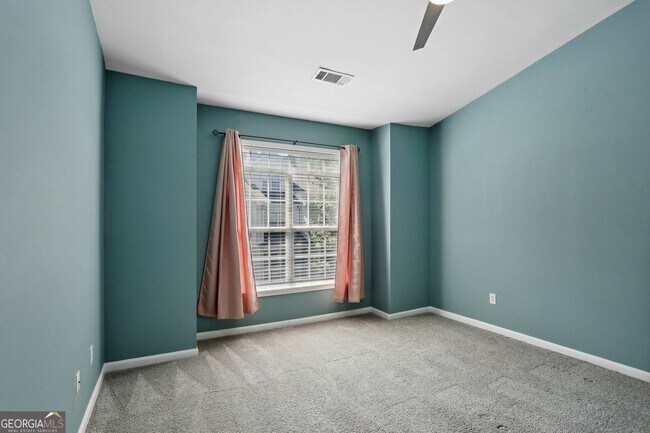 Building Photo - 206 Spring Heights Ln