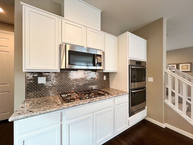 Building Photo - Modern Four-Bedroom Napa Home