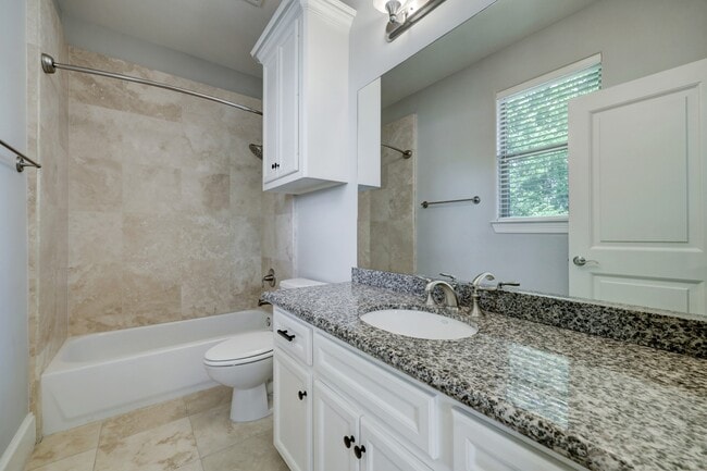 Building Photo - 6618 Wanita Pl