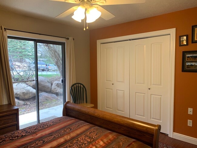 Building Photo - 3615 N Wolf Creek Dr