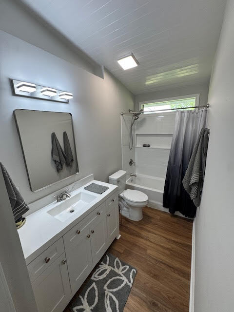 Building Photo - 8820 Manoo Pl