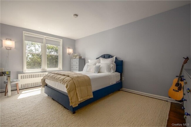 Building Photo - 21 Fairview Ave