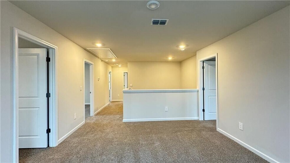 Building Photo - 228 Water Oak Wy