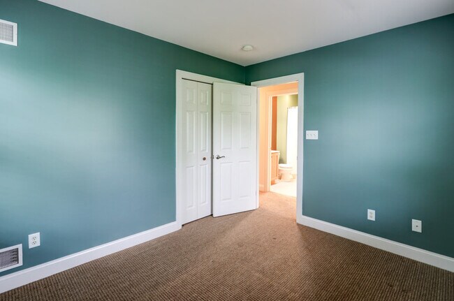 Building Photo - 258 Cool Creek Way