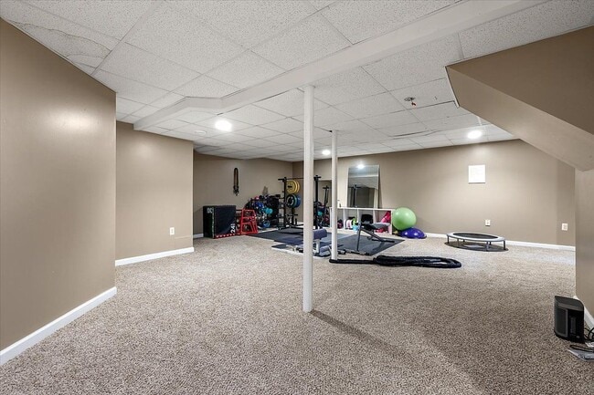 Building Photo - 42683 Wimbleton Way