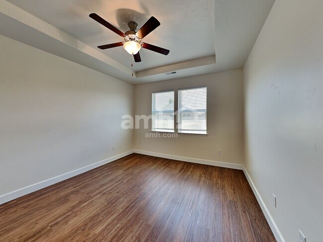 Building Photo - 1519 S Horton St