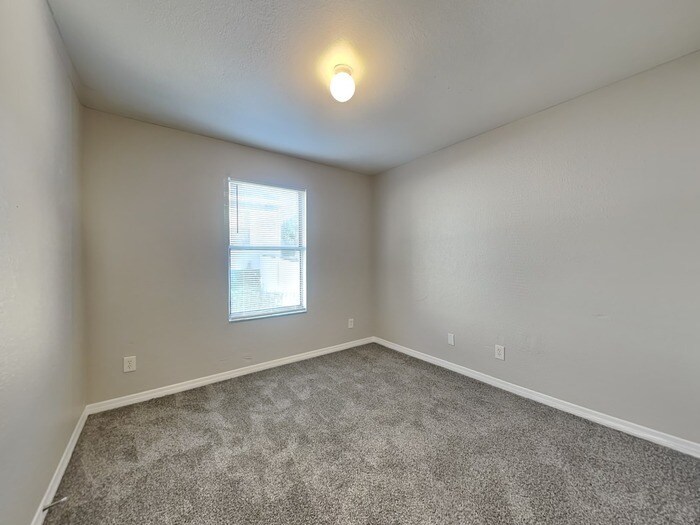 Building Photo - 3711 N 57th St