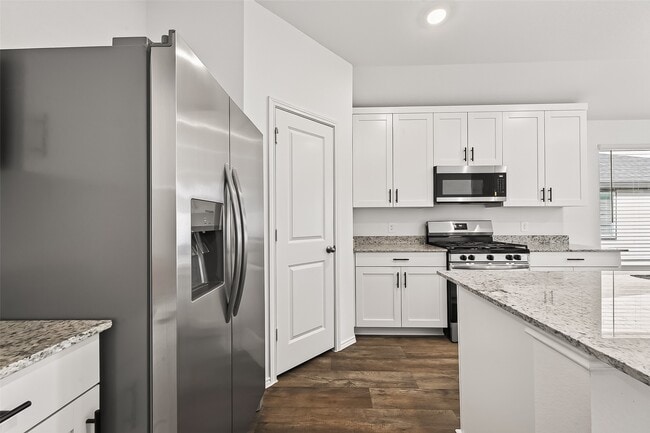 Building Photo - 31210 Carmelas Landing Dr