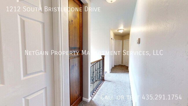 Building Photo - 1212 Bristlecone Dr