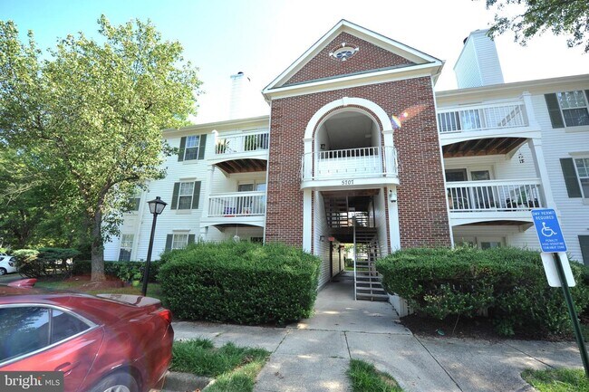 Building Photo - 5707 Olde Mill Ct
