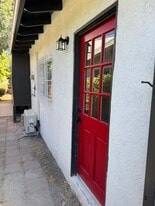 Building Photo - 765 W Lexington Ave