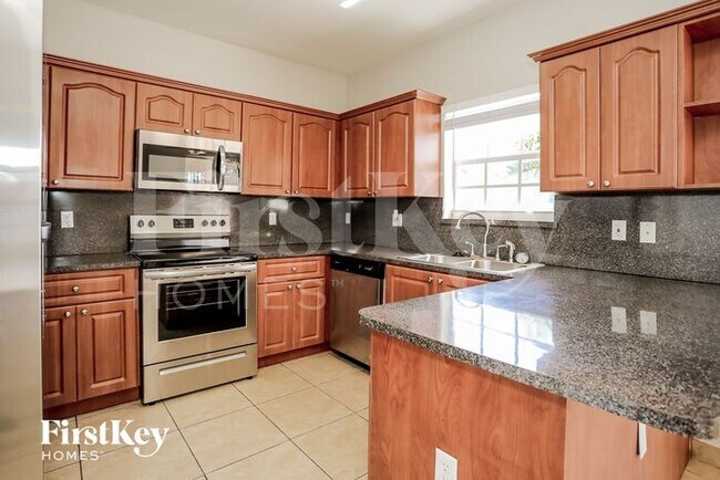 Building Photo - 21221 SW 124th Ave