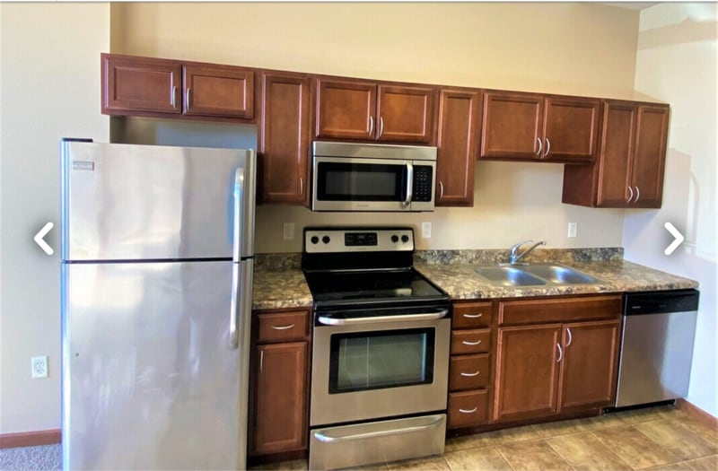 Building Photo - 214 S Kline St