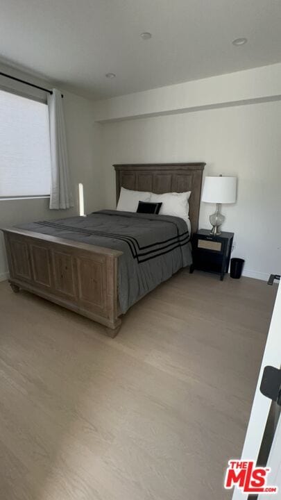 Building Photo - 8928 Sawyer St