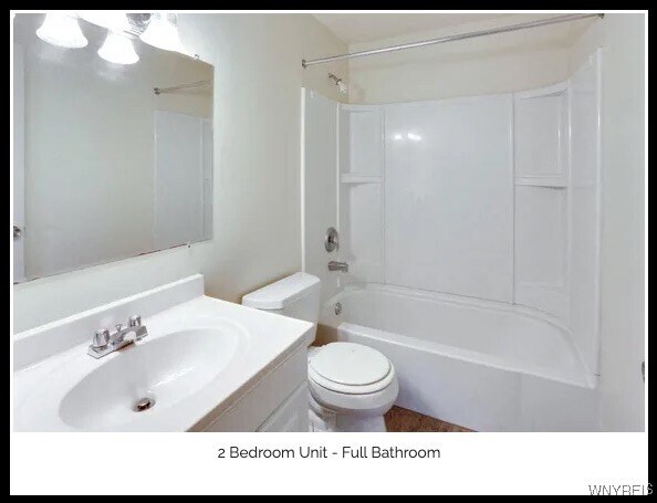 Building Photo - 4363 Chestnut Ridge Rd